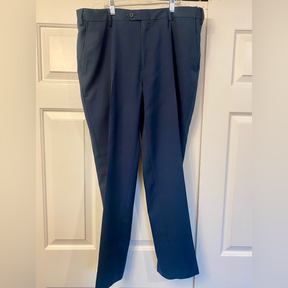 Jos. A. Bank Travelers Collection Pleated Dress Pants 35W, 29L